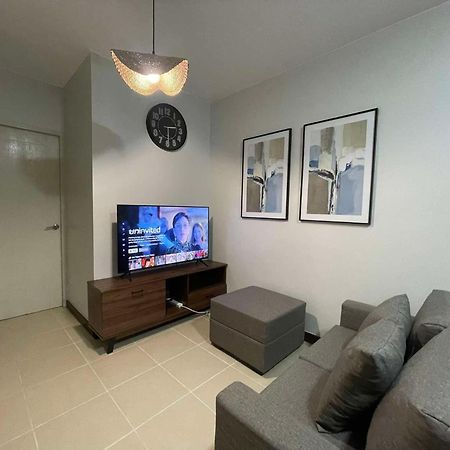 Verdon Parc Davao City With Balcony By Darpm Exterior photo